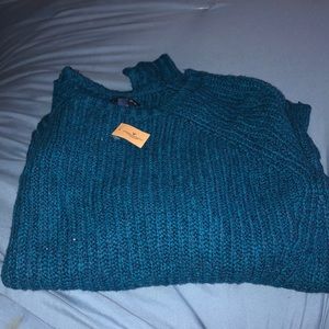 NWT American Eagle L Sweater